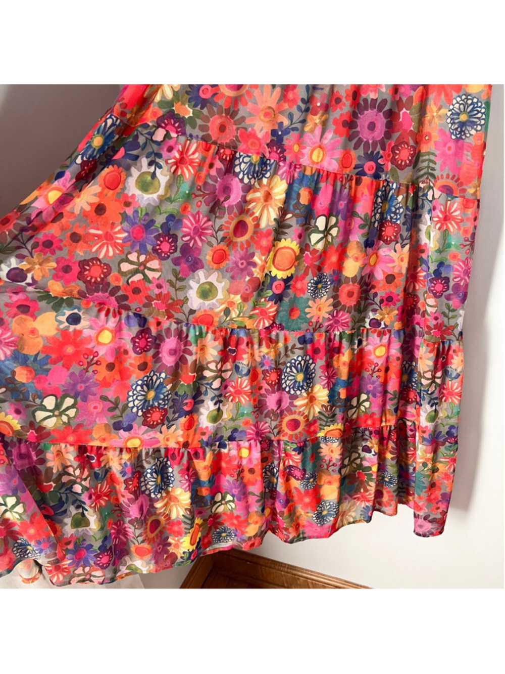 Natural Life Floral Mesh Tiered Maxi Dress Sz M Boho Cottage Rainbow Calico - Picture 4 of 9